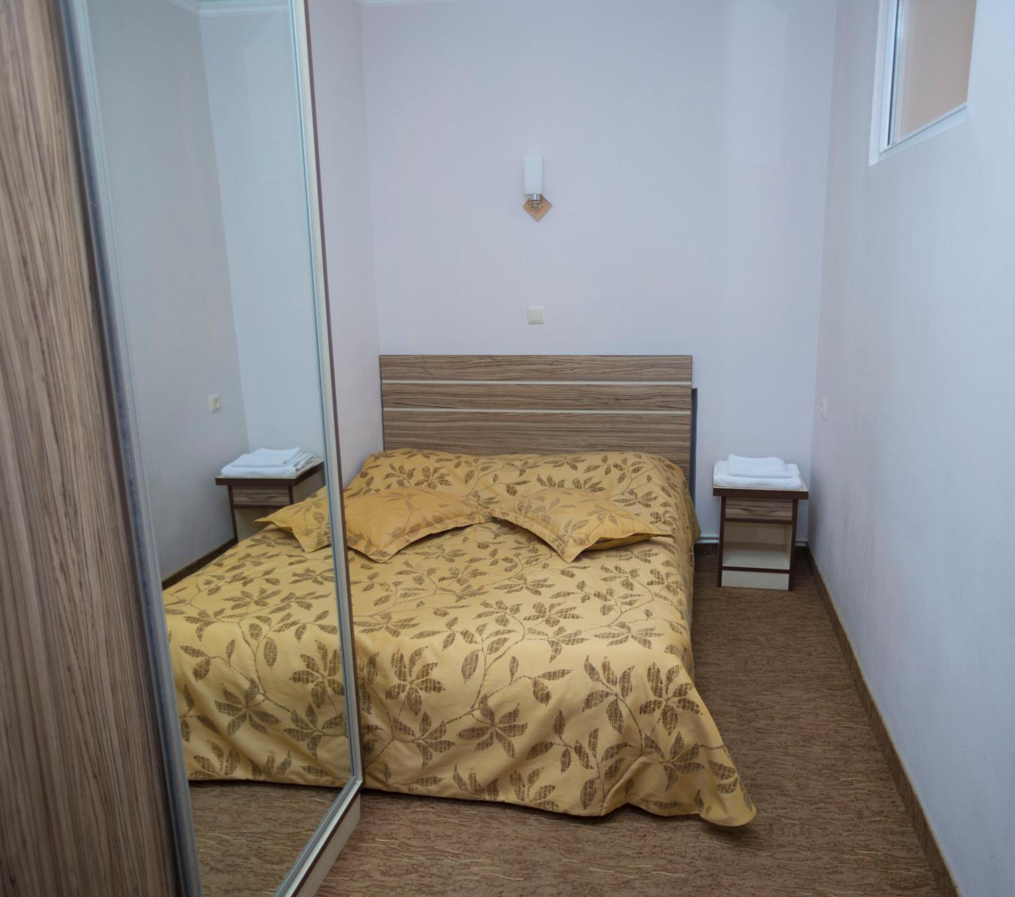 Tsaghkahovit Hotel Цахкадзор Екстериор снимка
